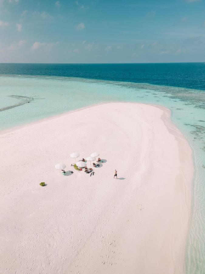 Sunrise By White Sand Dhigurah Dhigurah  Exterior foto
